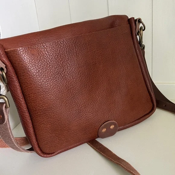Lamb Leather Goods NEW Messenger Bison Leather Bag